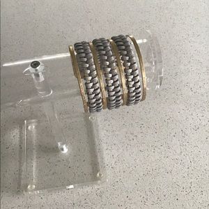 Metal and leather bracelet